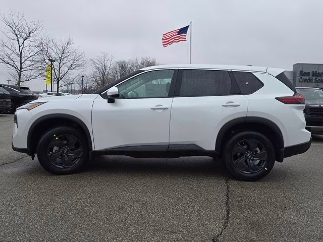 2026 Everest White Pearl Tricoat Nissan Rogue SV AWD SUV