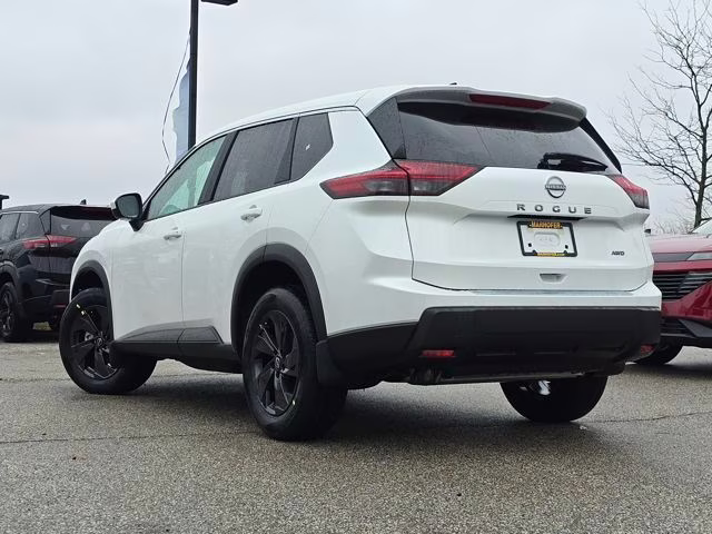 2026 Everest White Pearl Tricoat Nissan Rogue SV AWD SUV