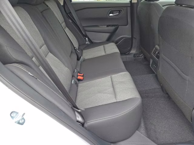 2026 Everest White Pearl Tricoat Nissan Rogue SV AWD SUV