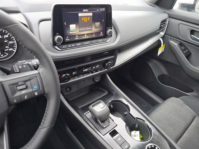 2026 Everest White Pearl Tricoat Nissan Rogue SV AWD SUV