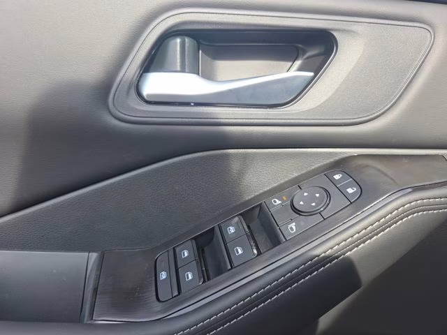 2026 Boulder Gray Pearl Nissan Rogue SV AWD SUV