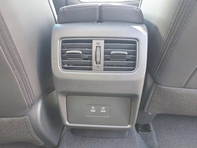 2026 Everest White Pearl Tricoat Nissan Rogue Dark Armor AWD SUV