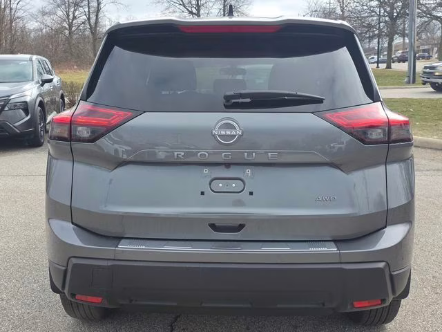 2026 Gun Metallic Nissan Rogue SV AWD SUV