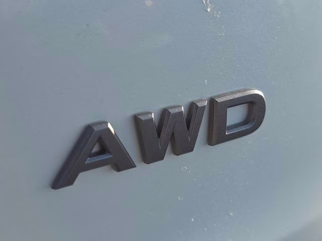 2026 Everest White Pearl Tricoat Nissan Rogue SV AWD SUV