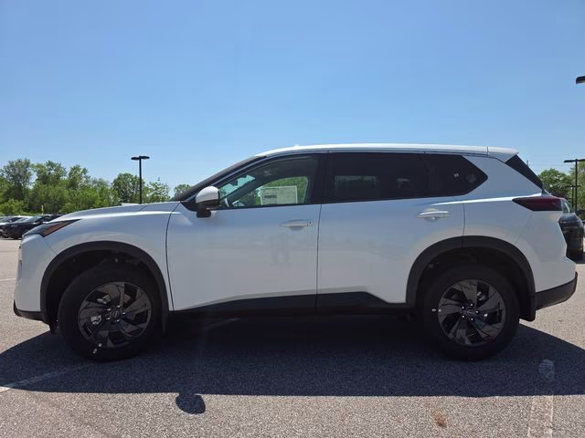 2026 Everest White Pearl Tricoat Nissan Rogue SV AWD SUV