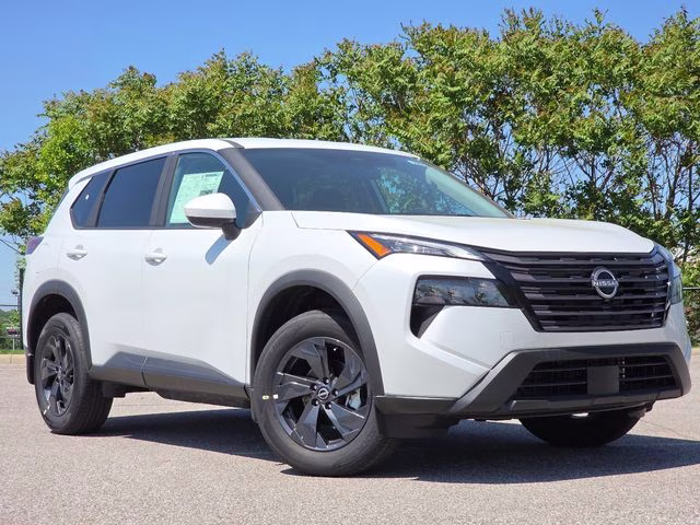2026 Everest White Pearl Tricoat Nissan Rogue SV AWD SUV