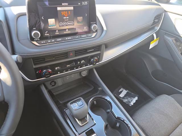 2026 Boulder Gray Pearl Nissan Rogue SV AWD SUV