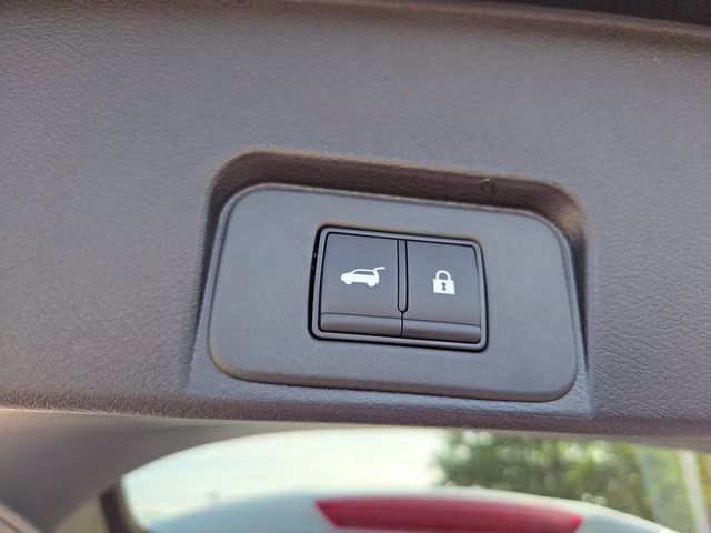 2026 Everest White Pearl Tricoat Nissan Rogue Dark Armor AWD SUV