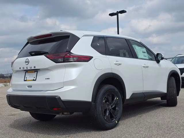 2026 Everest White Pearl Tricoat Nissan Rogue SV AWD SUV