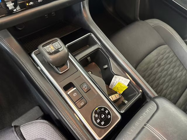2022 Super Black Nissan Pathfinder S 4X4 SUV