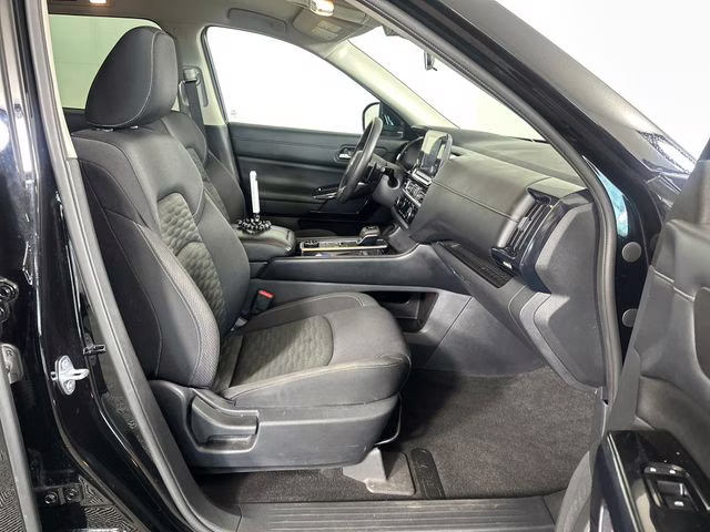 2022 Super Black Nissan Pathfinder S 4X4 SUV