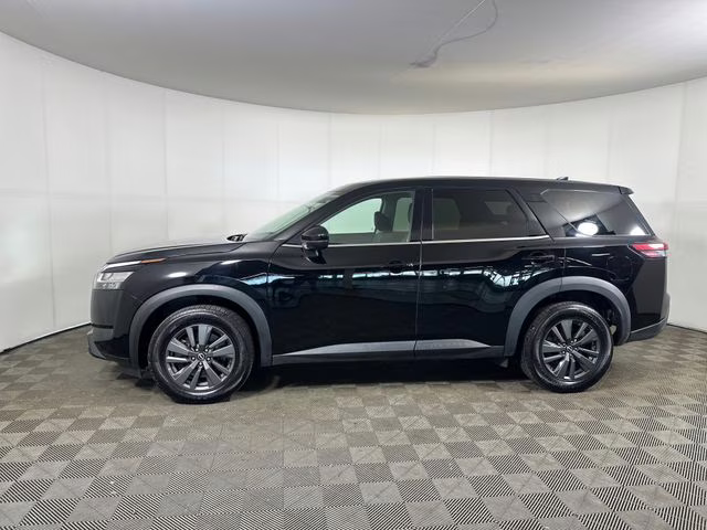 2022 Super Black Nissan Pathfinder S 4X4 SUV