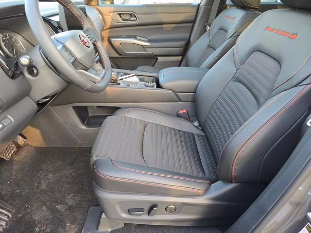 2026 Gun Metallic Nissan Pathfinder Rock Creek 4X4 SUV