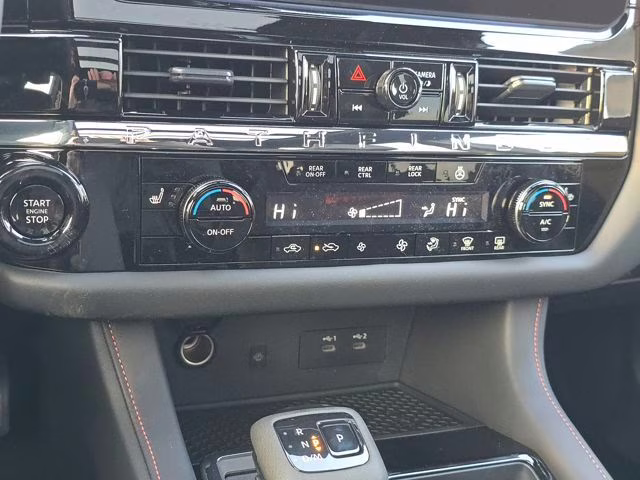 2026 Gun Metallic Nissan Pathfinder Rock Creek 4X4 SUV