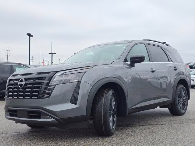 2026 Gun Metallic Nissan Pathfinder SL 4X4 SUV