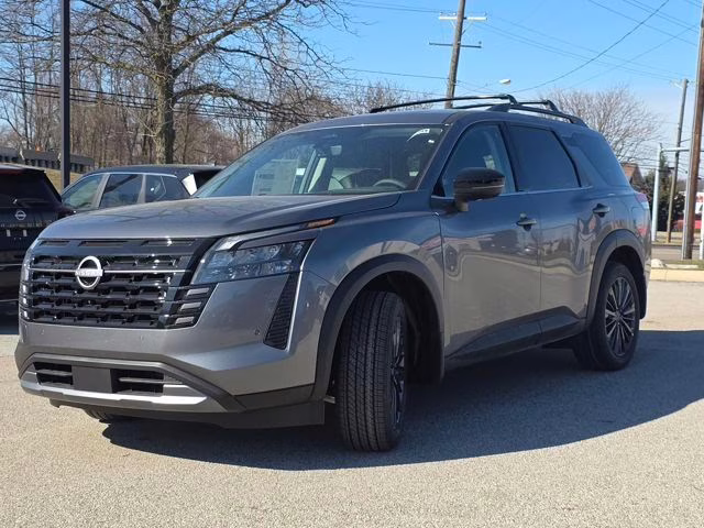 2026 Gun Metallic Nissan Pathfinder SL 4X4 SUV