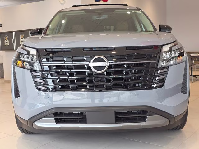 2026 Boulder Gray Pearl Nissan Pathfinder Platinum 4X4 SUV
