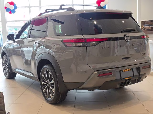 2026 Boulder Gray Pearl Nissan Pathfinder Platinum 4X4 SUV