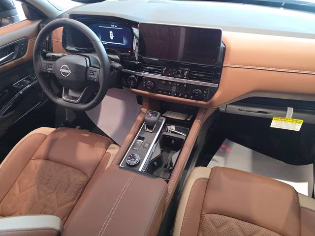 2026 Boulder Gray Pearl Nissan Pathfinder Platinum 4X4 SUV