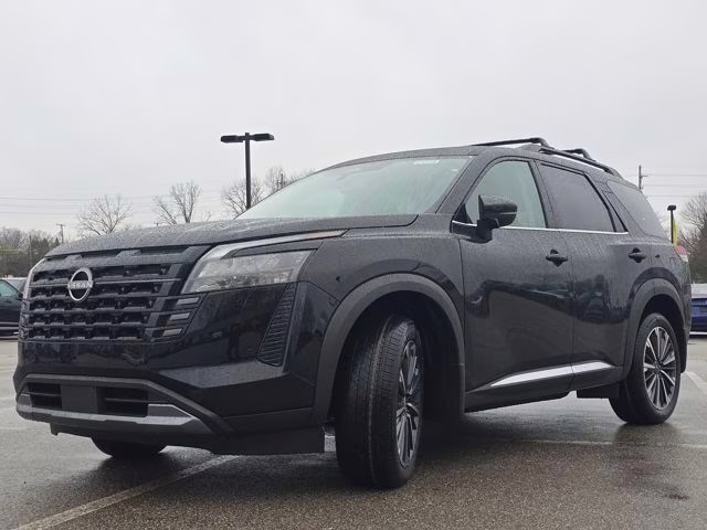 2026 Super Black Nissan Pathfinder Platinum 4X4 SUV