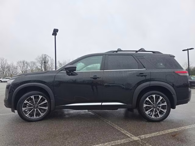 2026 Super Black Nissan Pathfinder Platinum 4X4 SUV