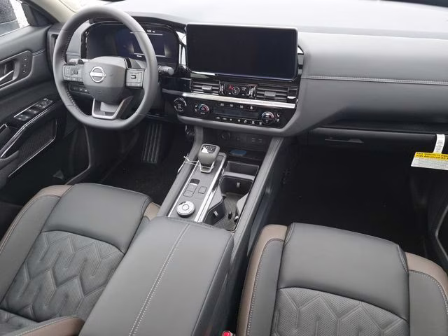 2026 Super Black Nissan Pathfinder Platinum 4X4 SUV
