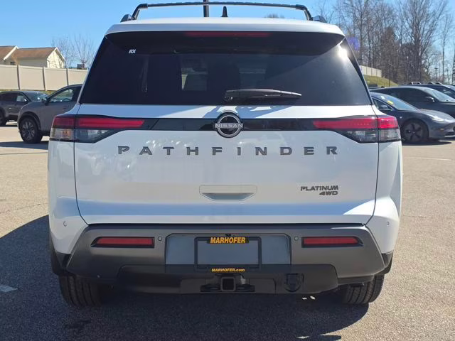 2026 Everest White Pearl Tricoat Nissan Pathfinder Platinum 4X4 SUV