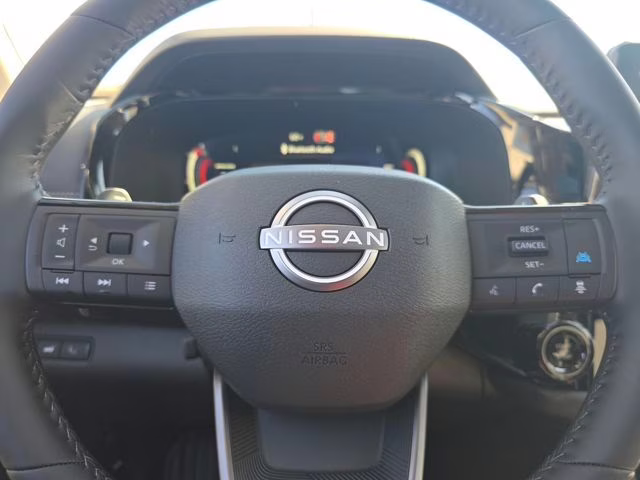 2026 Everest White Pearl Tricoat Nissan Pathfinder Platinum 4X4 SUV