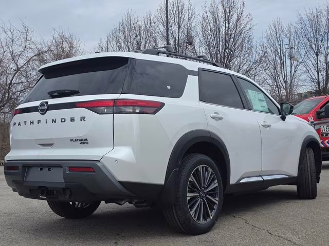 2026 Everest White Pearl Tricoat Nissan Pathfinder Platinum 4X4 SUV