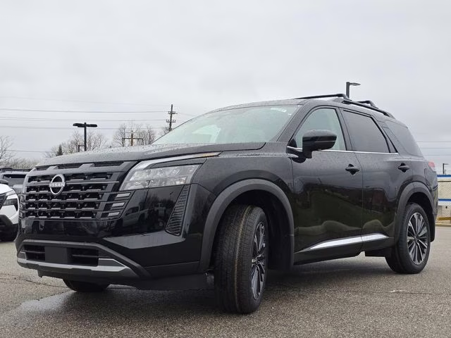 2026 Super Black Nissan Pathfinder Platinum 4X4 SUV