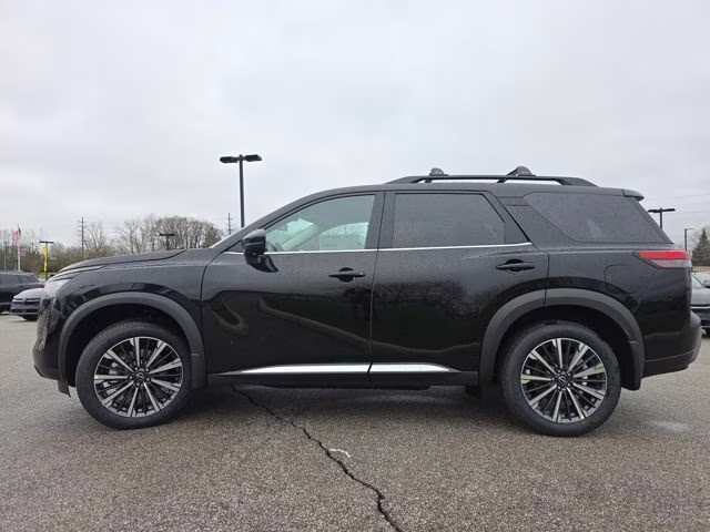 2026 Super Black Nissan Pathfinder Platinum 4X4 SUV
