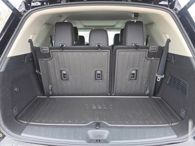 2026 Super Black Nissan Pathfinder Platinum 4X4 SUV