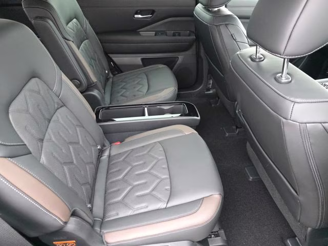 2026 Super Black Nissan Pathfinder Platinum 4X4 SUV
