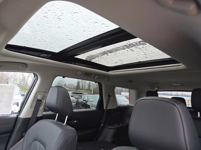 2026 Super Black Nissan Pathfinder Platinum 4X4 SUV