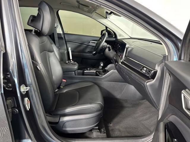 2023 Gravity Gray Kia Sportage EX FWD SUV