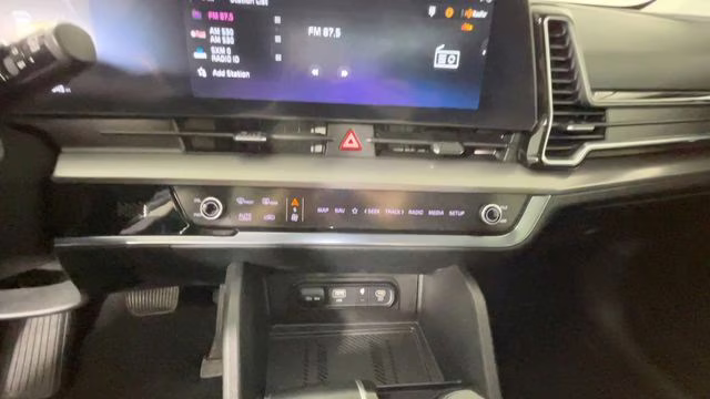 2023 Glacial White Pearl Kia Sportage SX-Prestige FWD SUV