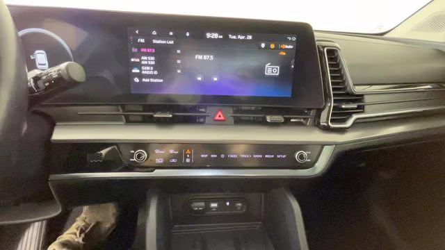 2023 Glacial White Pearl Kia Sportage SX-Prestige FWD SUV