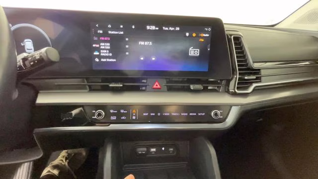 2023 Glacial White Pearl Kia Sportage SX-Prestige FWD SUV