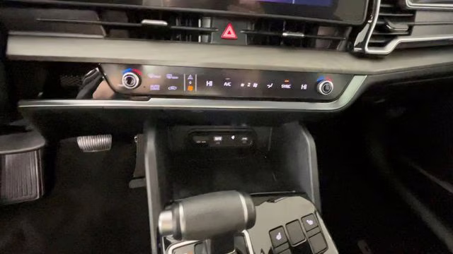 2024 Gravity Gray Kia Sportage X-Line AWD SUV