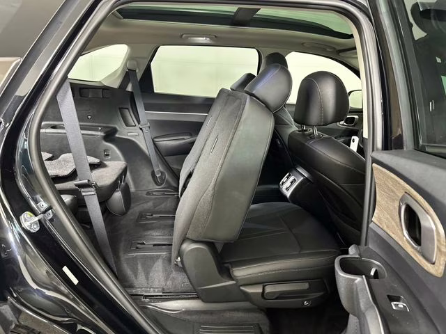 2022 Ebony Black Kia Sorento X-Line EX AWD SUV