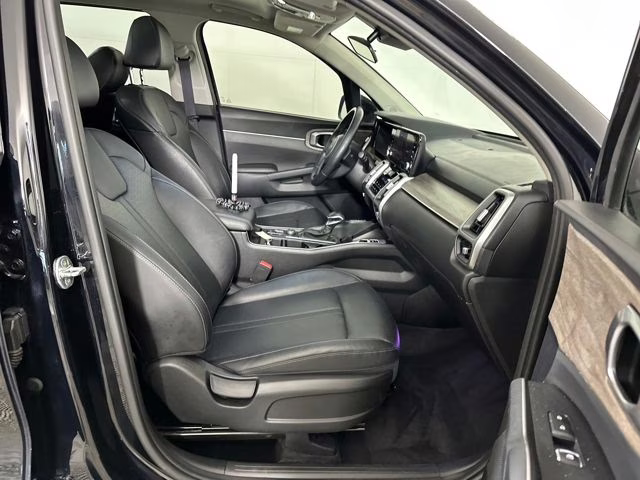 2022 Ebony Black Kia Sorento X-Line EX AWD SUV