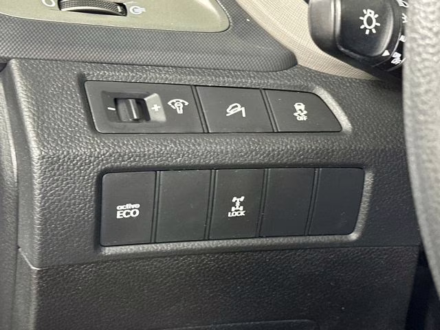 2016 Mineral Gray Hyundai Santa Fe Sport 2.4 Base AWD SUV