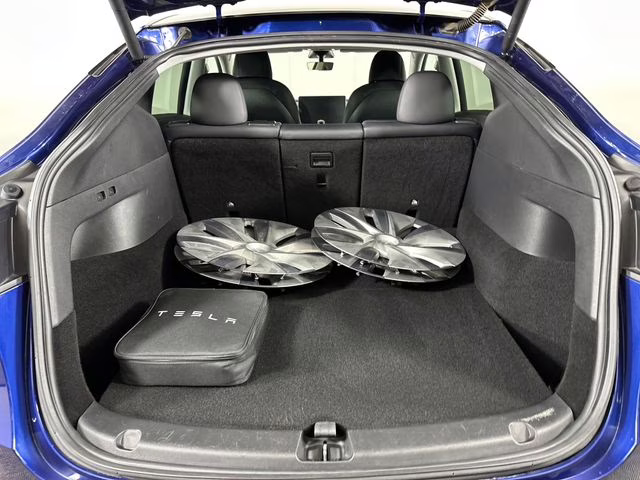 2021 Deep Blue Metallic Tesla Model Y Long Range AWD SUV