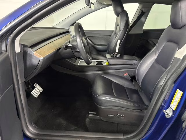 2022 Deep Blue Metallic Tesla Model Y Performance AWD SUV
