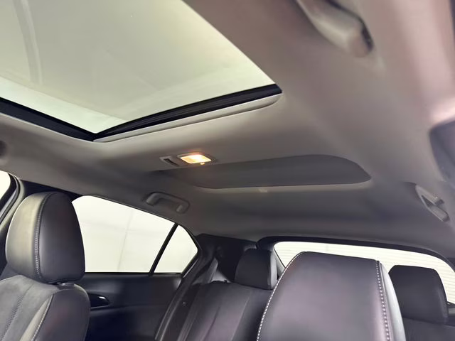 2024 Diamond White Mitsubishi Eclipse Cross SE 4X4 SUV