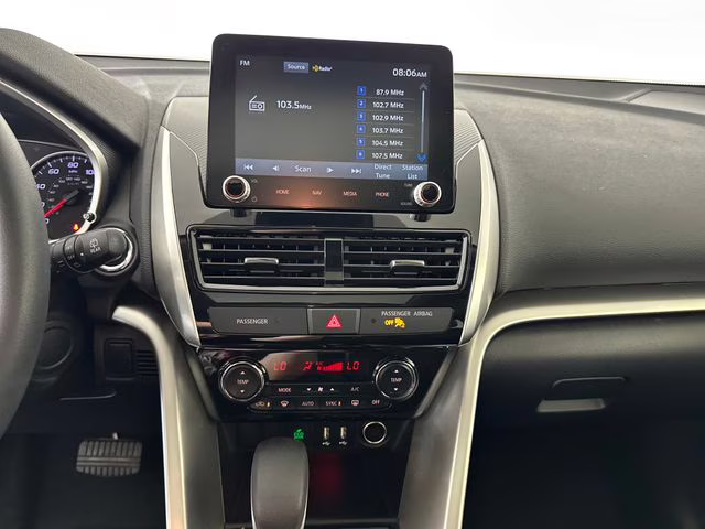 2024 Diamond White Mitsubishi Eclipse Cross SE 4X4 SUV