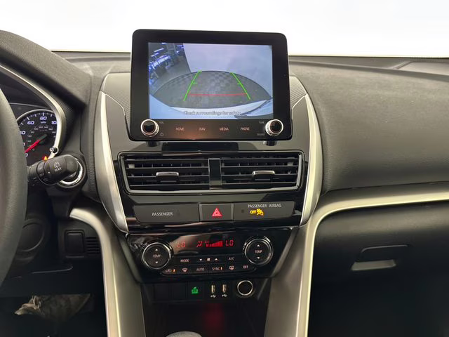 2024 Diamond White Mitsubishi Eclipse Cross SE 4X4 SUV