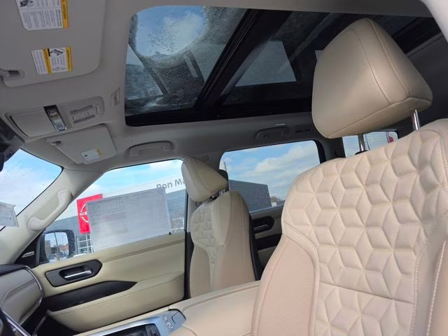 2026 Aspen White Tricoat Nissan Armada Platinum 4X4 SUV