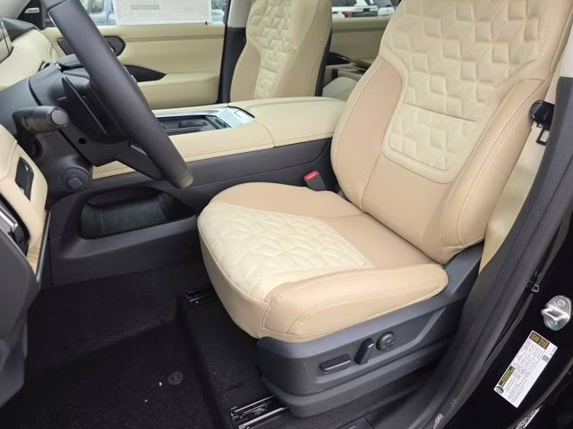 2026 Super Black Nissan Armada Platinum 4X4 SUV