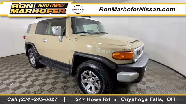 2014 Quicksand Toyota FJ Cruiser Base 4X4 SUV